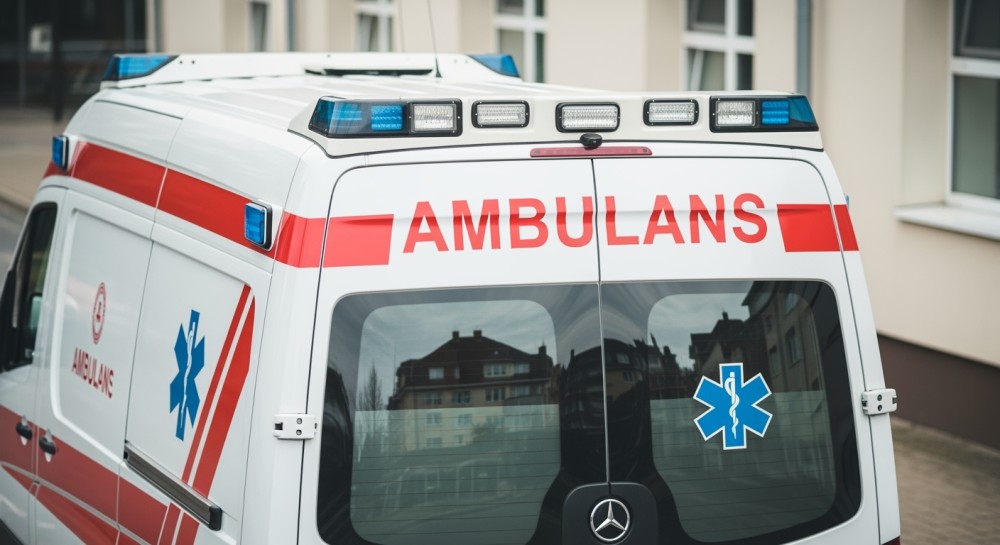 Policja w Jeleniej Górze pomaga osobom zagrożonym wychłodzeniem w zimie