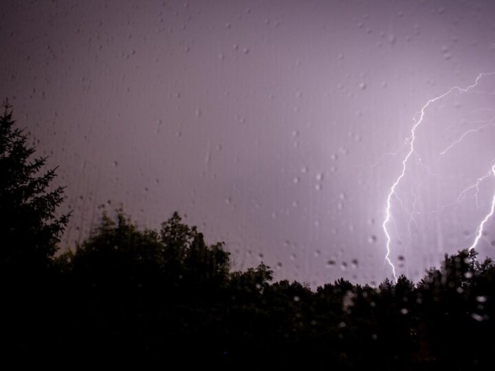 Ostrzeżenie pogodowe z Karkonoszy: trudne warunki na szlakach