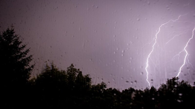 Ostrzeżenie pogodowe z Karkonoszy: trudne warunki na szlakach