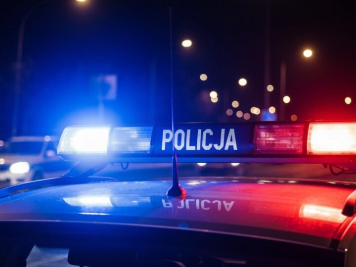 Seniorzy za kierownicą: Bezpieczeństwo na drodze w praktyce – Policja zaprasza na edukacyjne wydarzenie