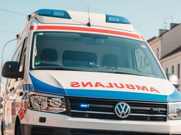 Szczęśliwe zakończenie poszukiwań zaginionego seniora: Jak bezpiecznie wędrować po lesie?